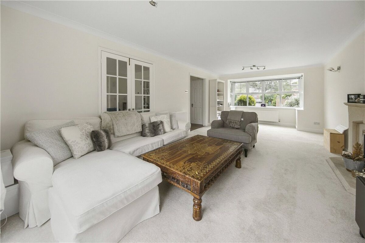 house for sale in St. Andrews Gardens, Cobham, Surrey, KT11 CBM180069