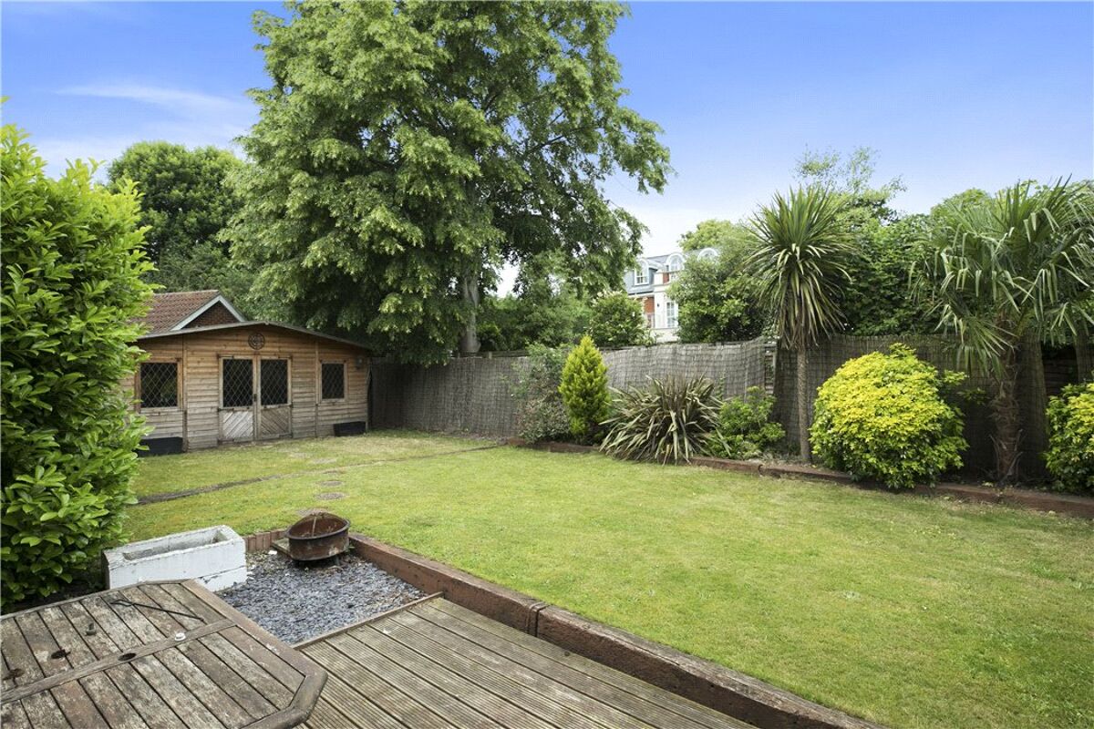 house for sale in St. Andrews Gardens, Cobham, Surrey, KT11 CBM180069