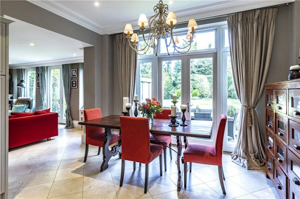 house for sale in Fairmile Lane, Cobham, Surrey, KT11 CBM180152