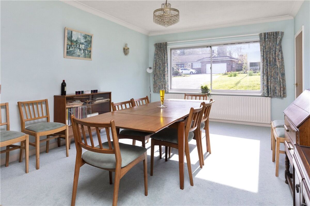 house for sale in Arbour Close, Fetcham, Surrey, KT22 CBM190040