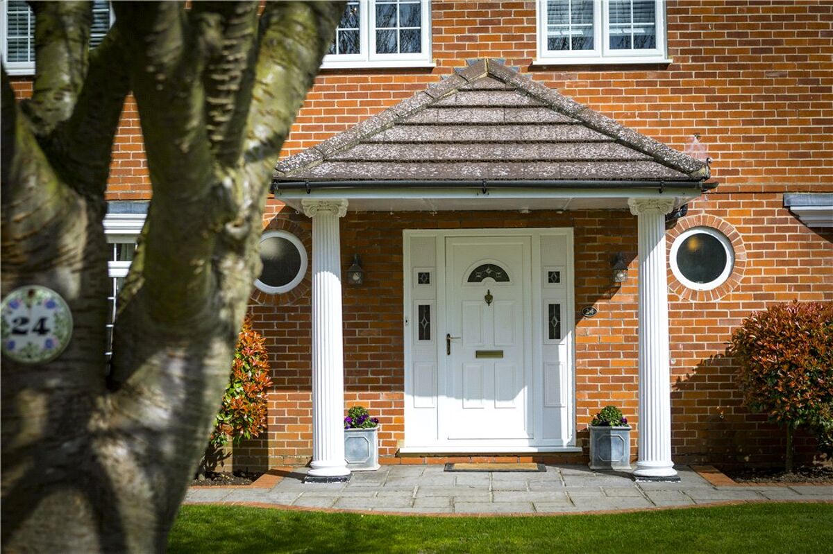 house for sale in Fairacres, Cobham, Surrey, KT11 CBM190044 Knight