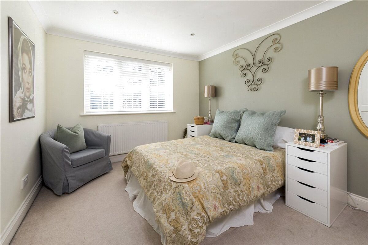 house for sale in Fairacres, Cobham, Surrey, KT11 CBM190044 Knight