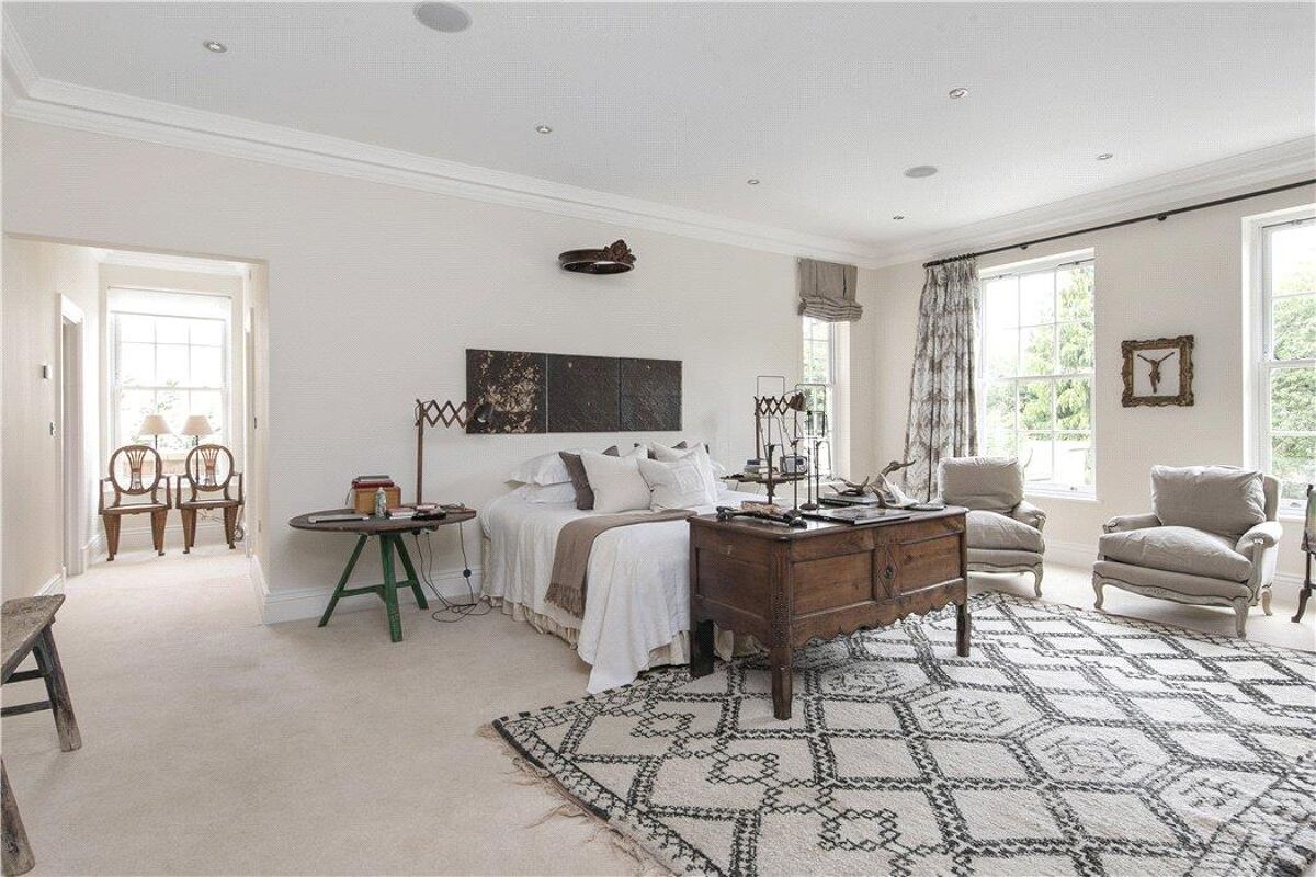 house for sale in Icklingham Road, Cobham, Surrey, KT11 CBM190134