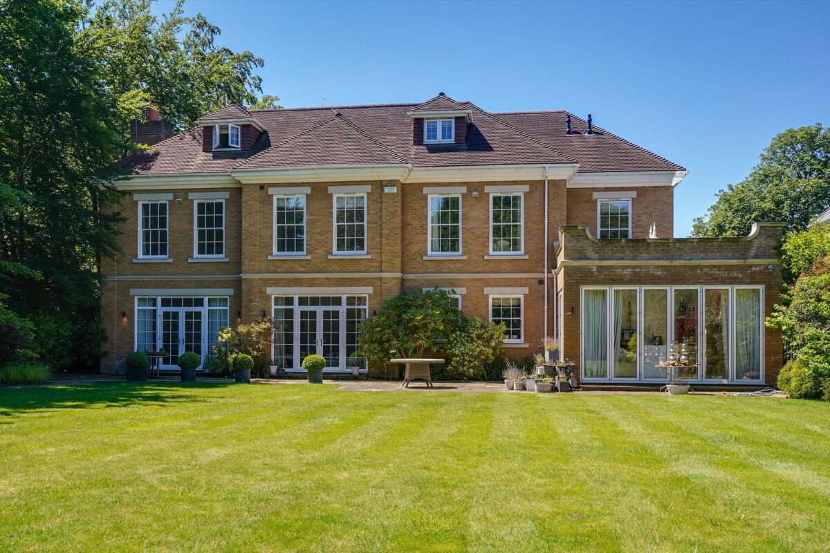 house for sale in Icklingham Road, Cobham, Surrey, KT11 CBM190134 Knight Frank