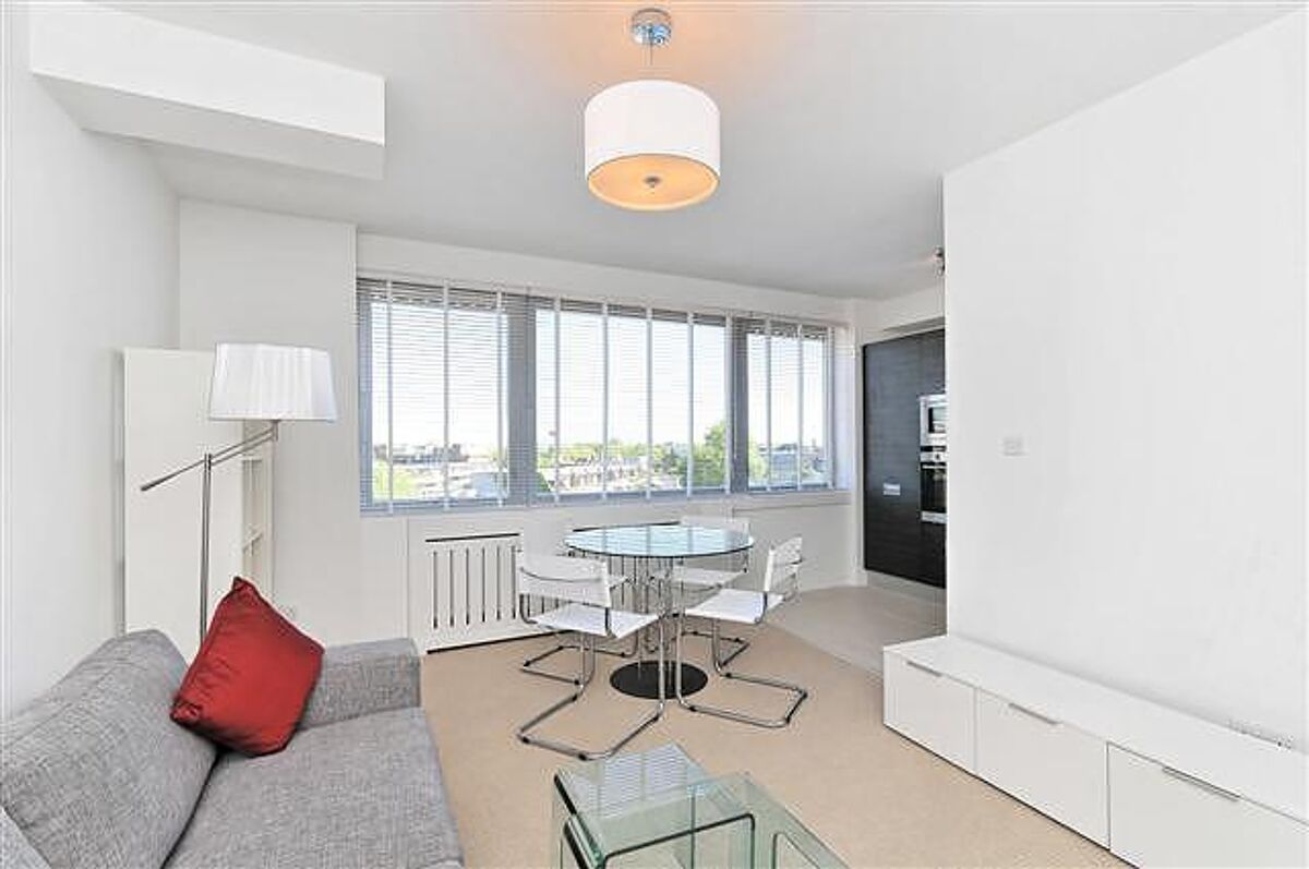 flat to rent in Coniston Court, Kendal Street, London, W2