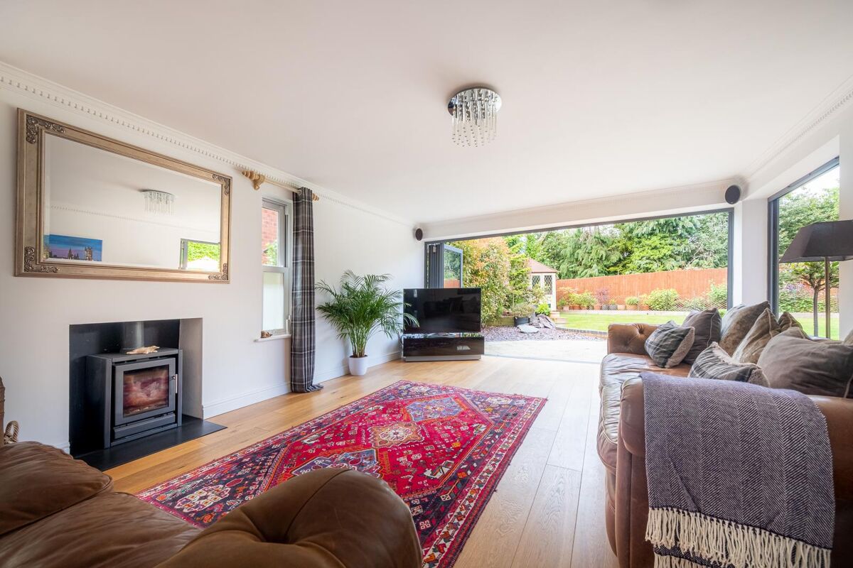 house for sale in Rowena Cade Avenue, Cheltenham, Gloucestershire, GL50