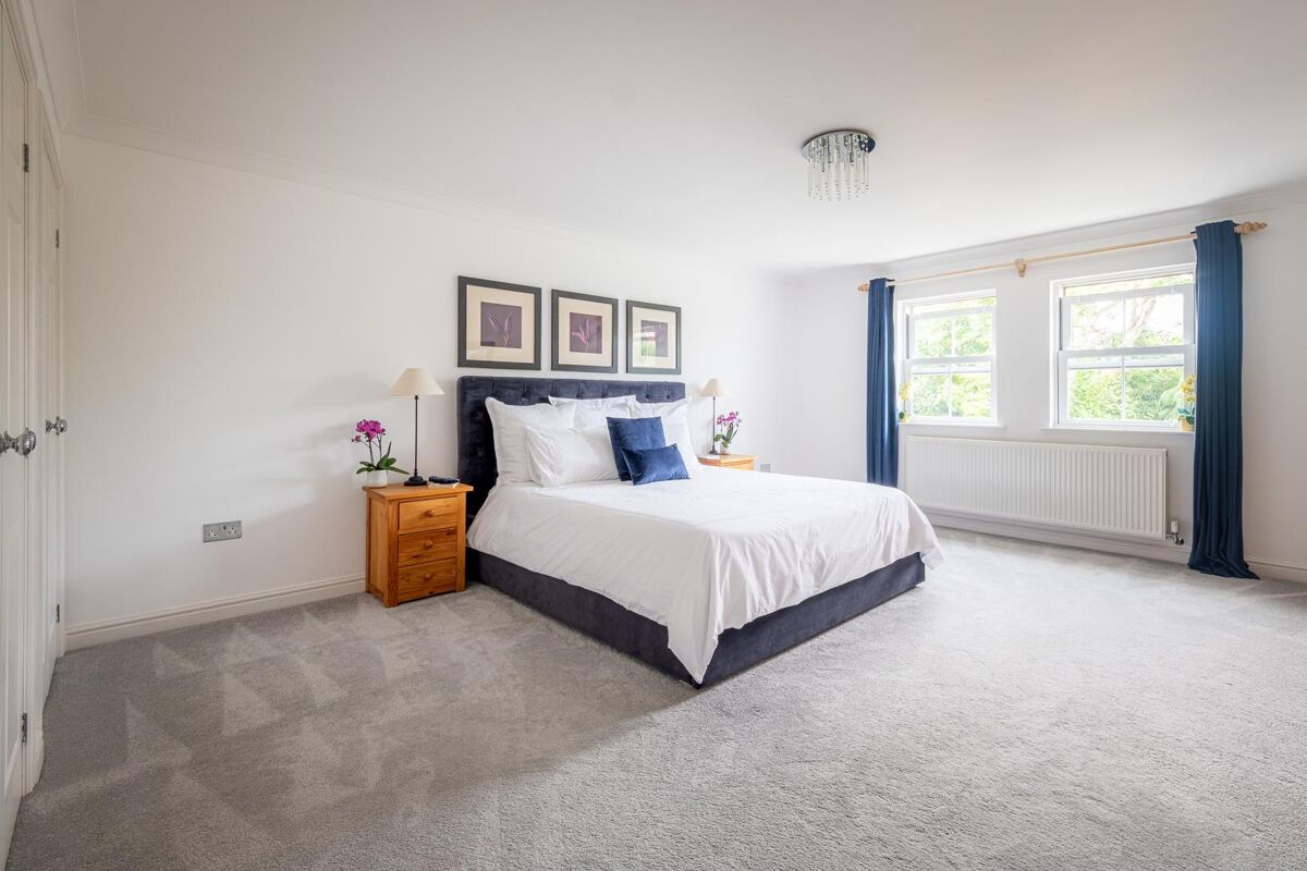 house for sale in Rowena Cade Avenue, Cheltenham, Gloucestershire, GL50