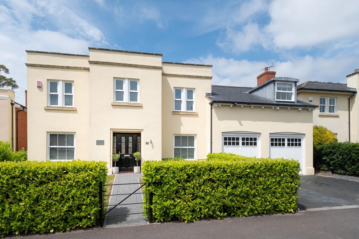 house for sale in Rowena Cade Avenue, Cheltenham, Gloucestershire, GL50