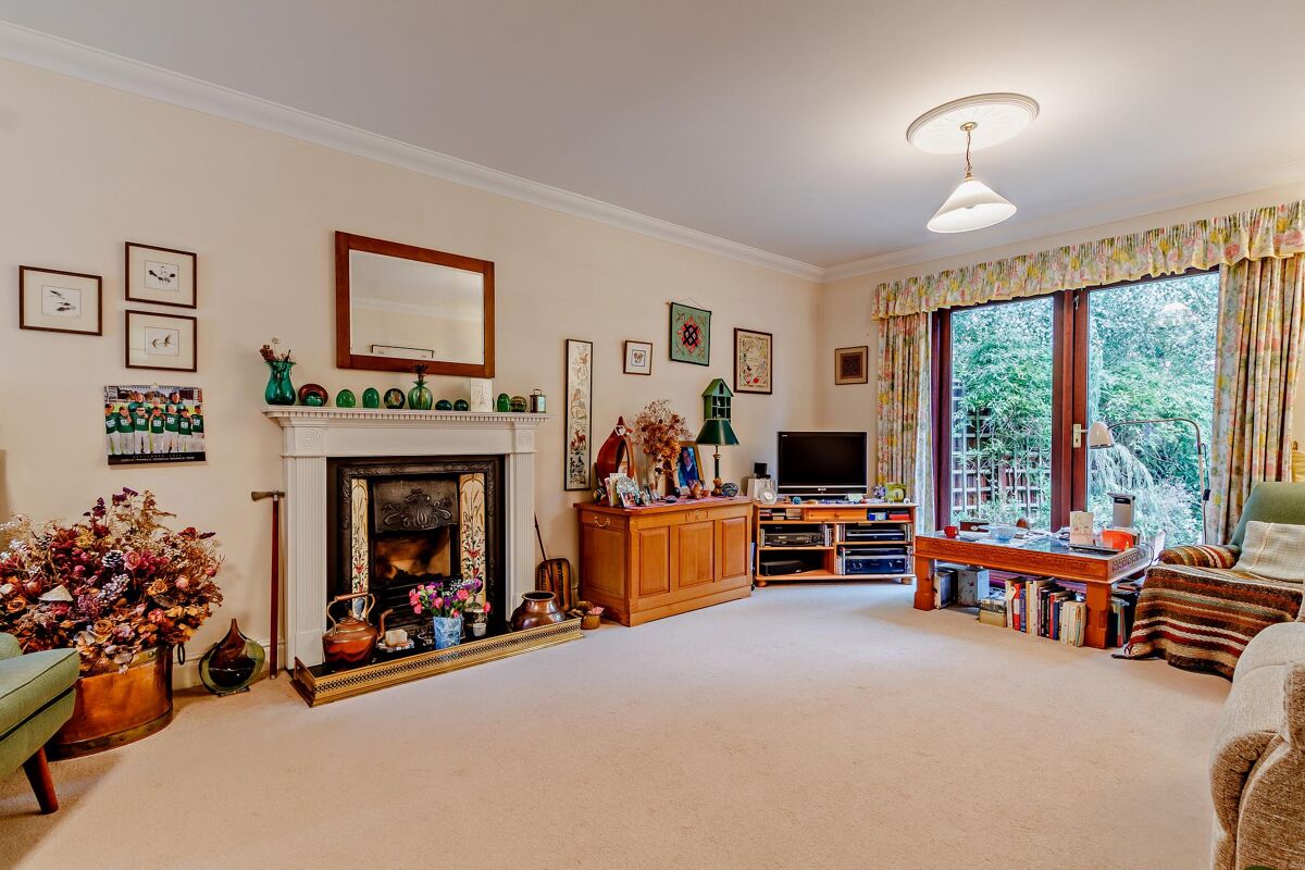 house for sale in Redgrove Park, Cheltenham, Gloucestershire, GL51