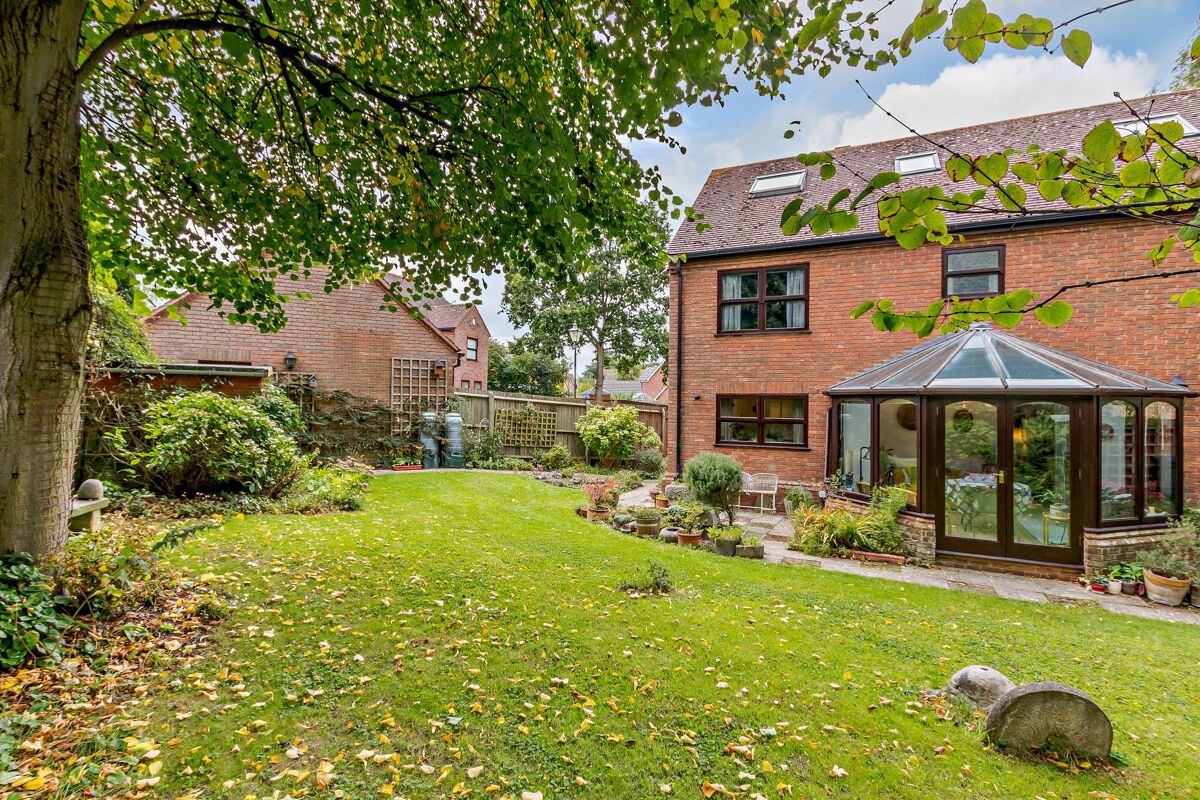 house for sale in Redgrove Park, Cheltenham, Gloucestershire, GL51