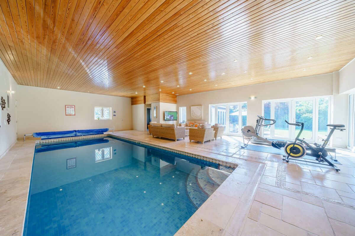 house for sale in Pamington, Tewkesbury, Gloucestershire, GL20 CHE012039093 Knight Frank