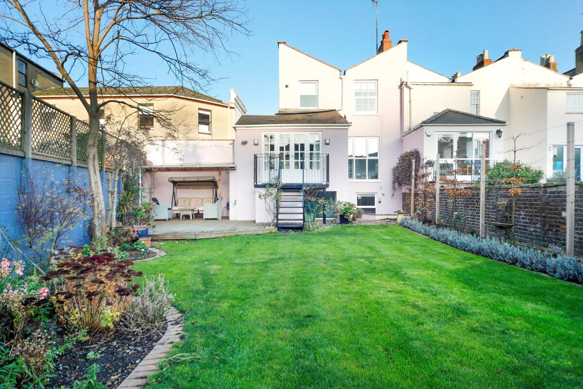 house for sale in Bath Parade, Cheltenham, Gloucestershire, GL53