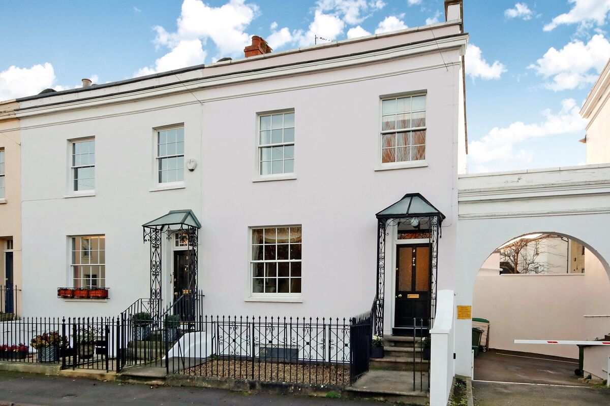 house for sale in Bath Parade, Cheltenham, Gloucestershire, GL53
