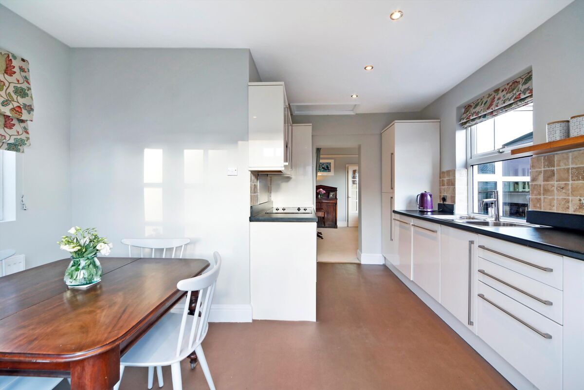 house for sale in Bath Parade, Cheltenham, Gloucestershire, GL53 CHE012041916 Knight Frank