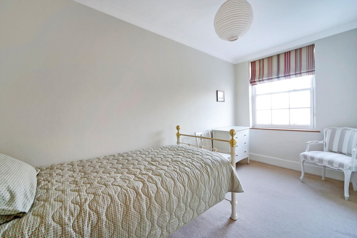 house for sale in Bath Parade, Cheltenham, Gloucestershire, GL53