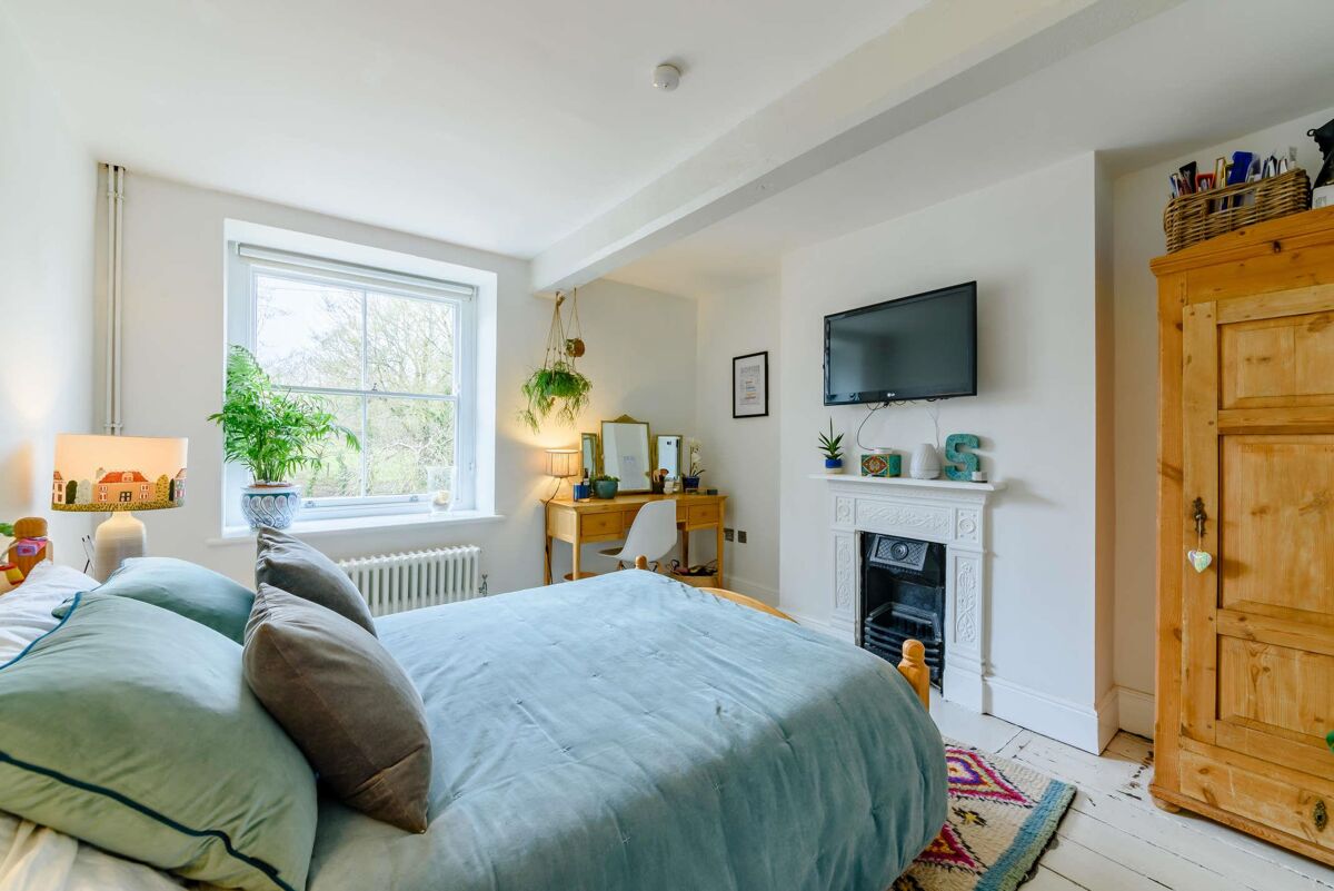 house for sale in Coates Mill Cottages, Cheltenham, Gloucestershire, GL54