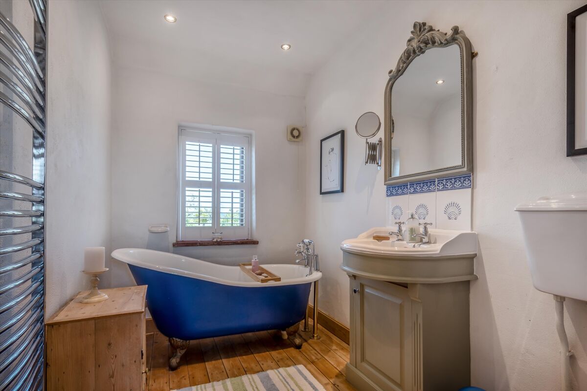 house for sale in Sandhurst Lane, Sandhurst, Gloucester