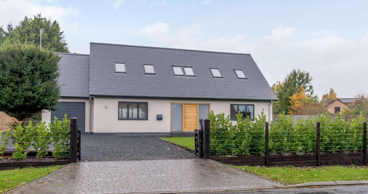 house for sale in Apperley, Gloucester, Gloucestershire, GL19