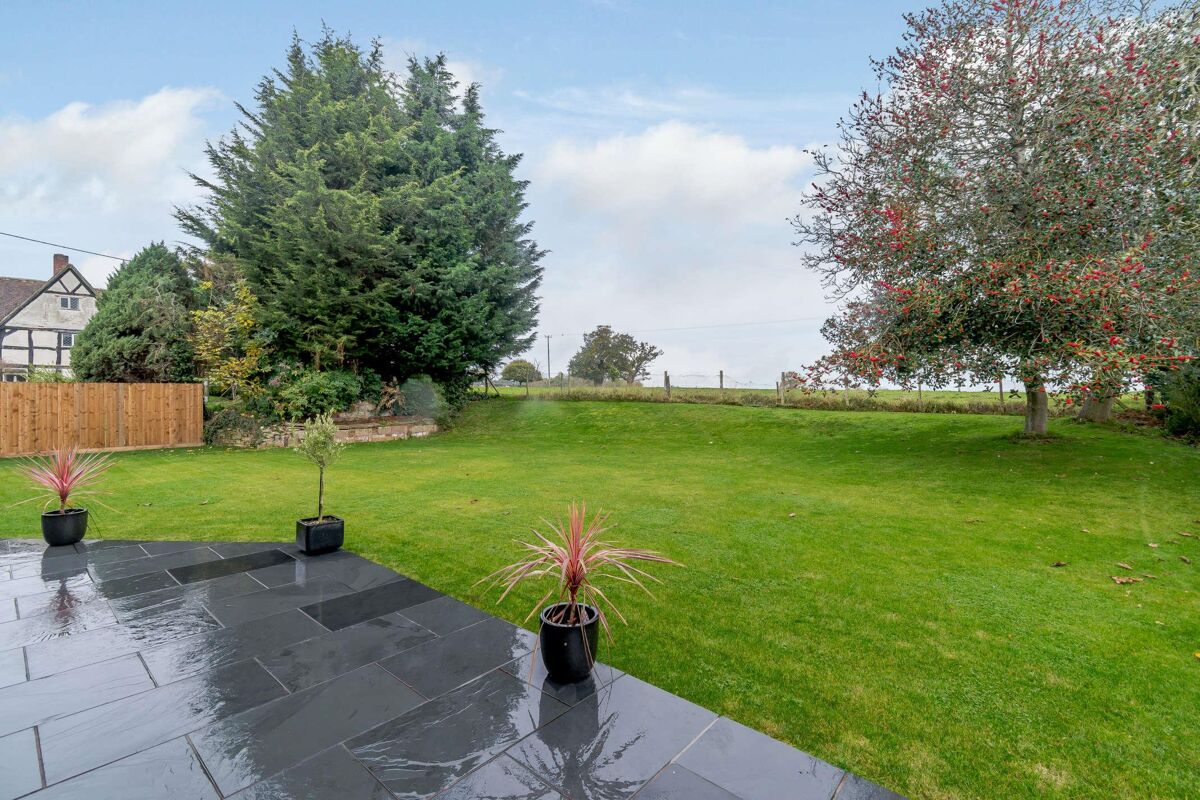 house for sale in Apperley, Gloucester, Gloucestershire, GL19