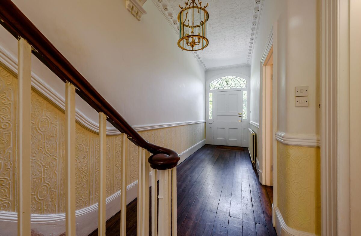 house for sale in Clarence Square, Cheltenham, Gloucestershire, GL50