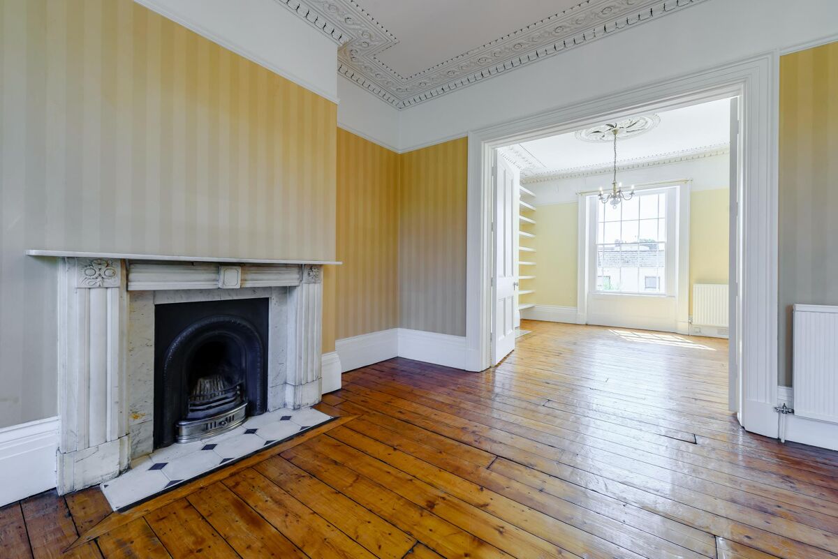 house for sale in Clarence Square, Cheltenham, Gloucestershire, GL50