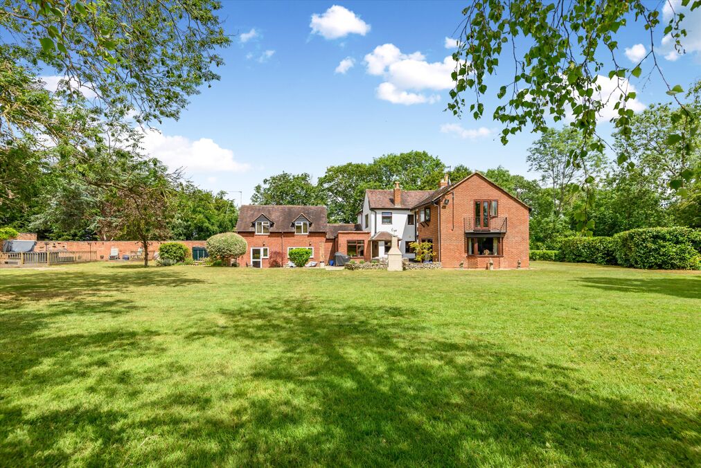 Image of Pheasant Lane, Cheltenham, Gloucestershire, GL51