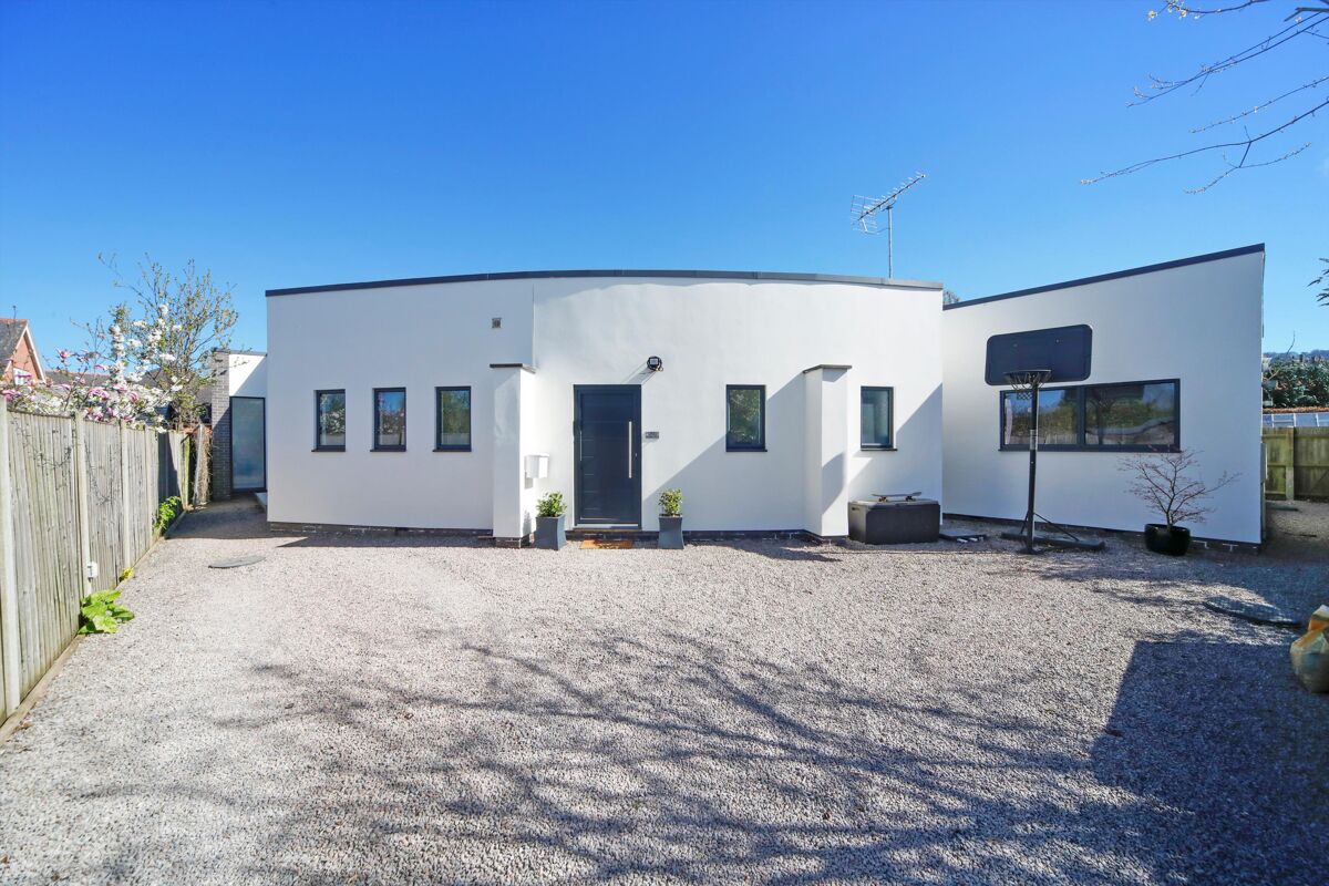 house for sale in Old Bath Road, Cheltenham, Gloucestershire, GL53