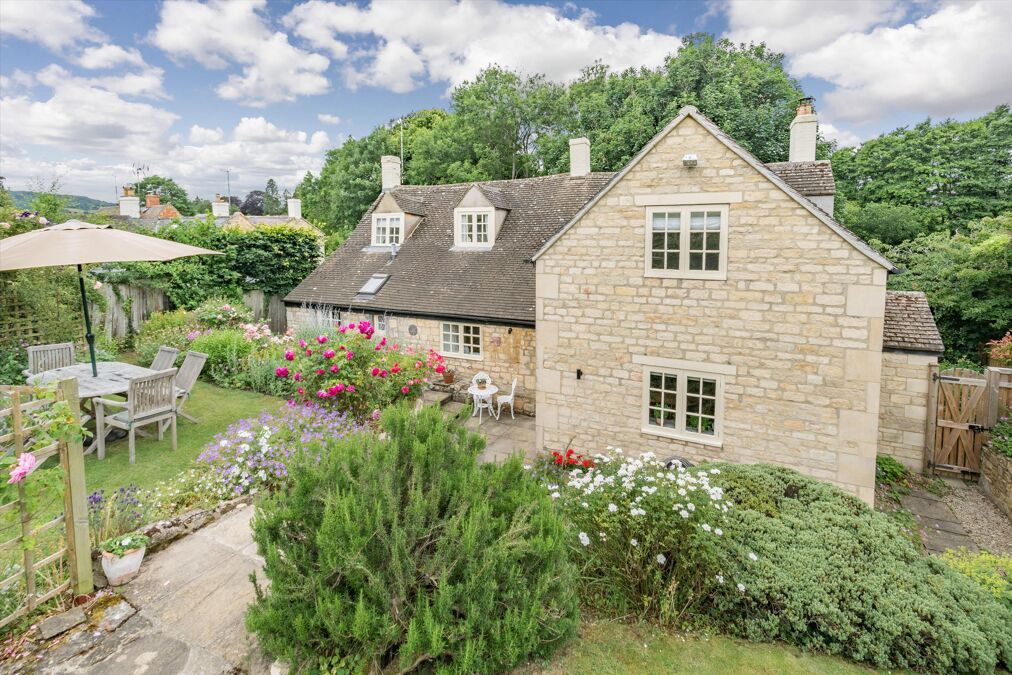 Image of Puck Pit Lane, Winchcombe, Cheltenham, Gloucestershire, GL54