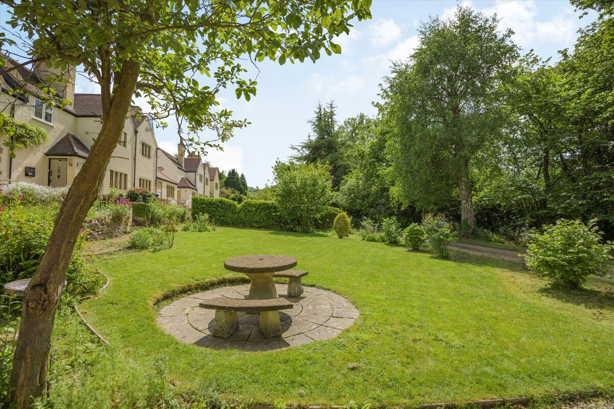 Property for sale The Coates, Cheltenham, Gloucestershire