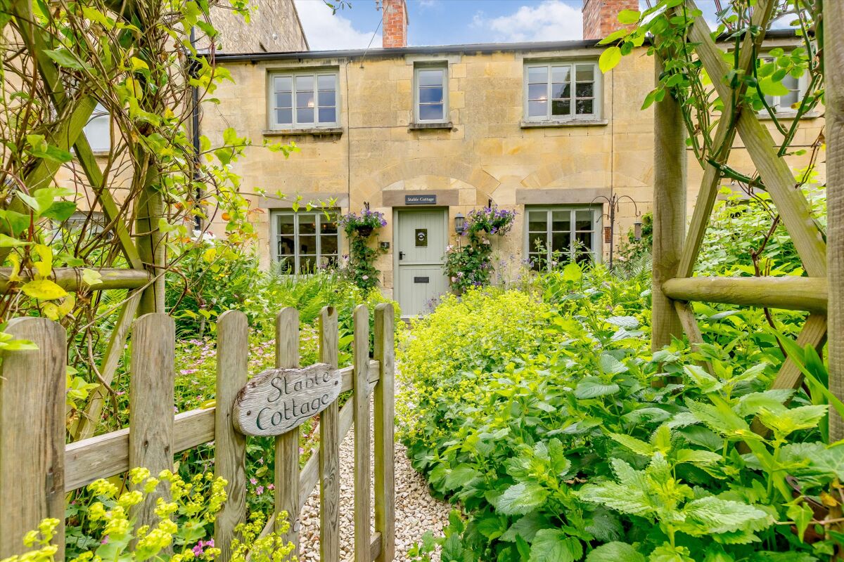 house for sale in Cheltenham, Gloucestershire, GL54 CHE012137980 Knight Frank