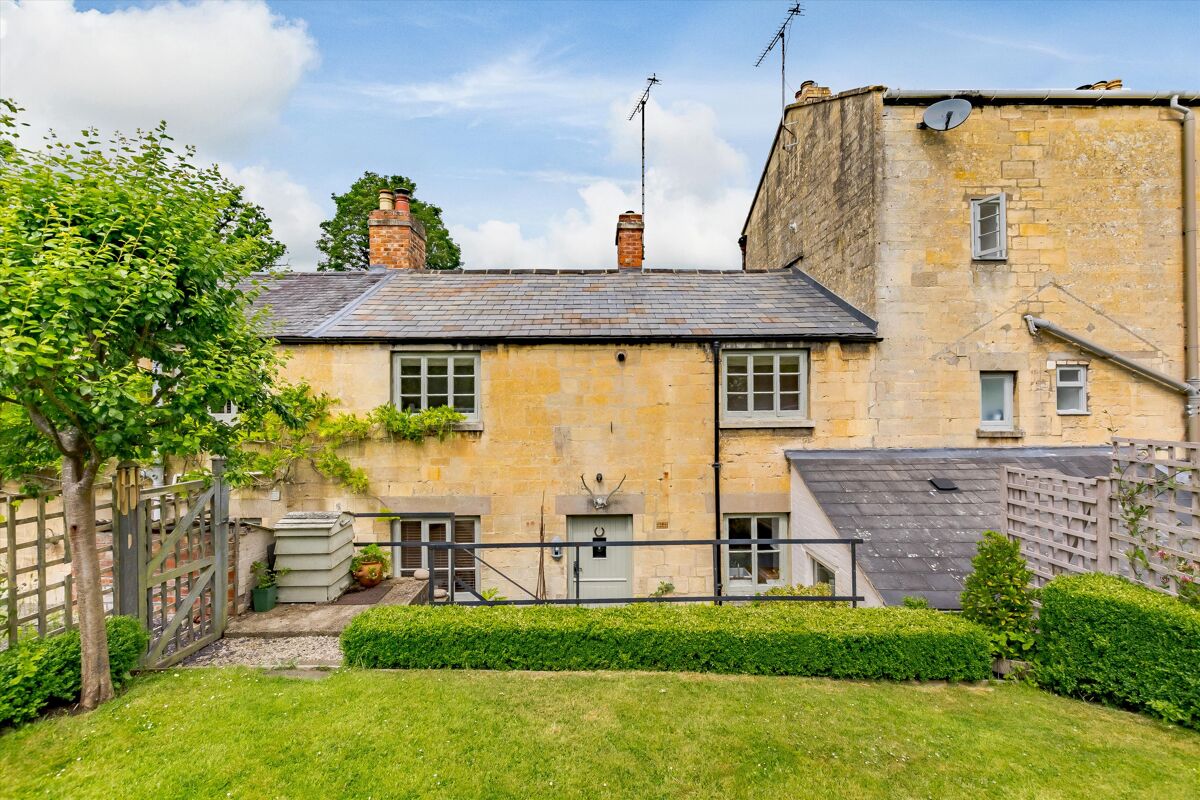 house for sale in Winchcombe, Cheltenham, Gloucestershire, GL54 ...