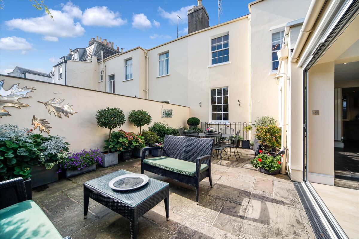 house for sale in Montpellier Villas, Cheltenham, Gloucestershire, GL50