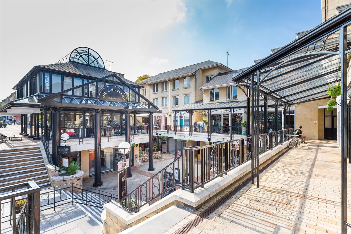 flat for sale in Royal Parade Mews, Cheltenham, Gloucestershire, GL50