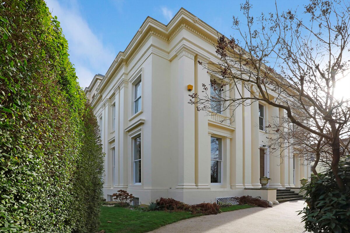 house for sale in Pittville Lawn, Cheltenham, Gloucestershire, GL52