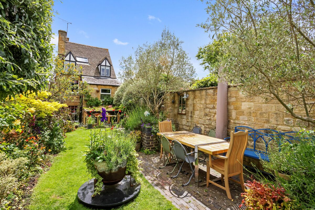 house for sale in Hailes Street, Cheltenham