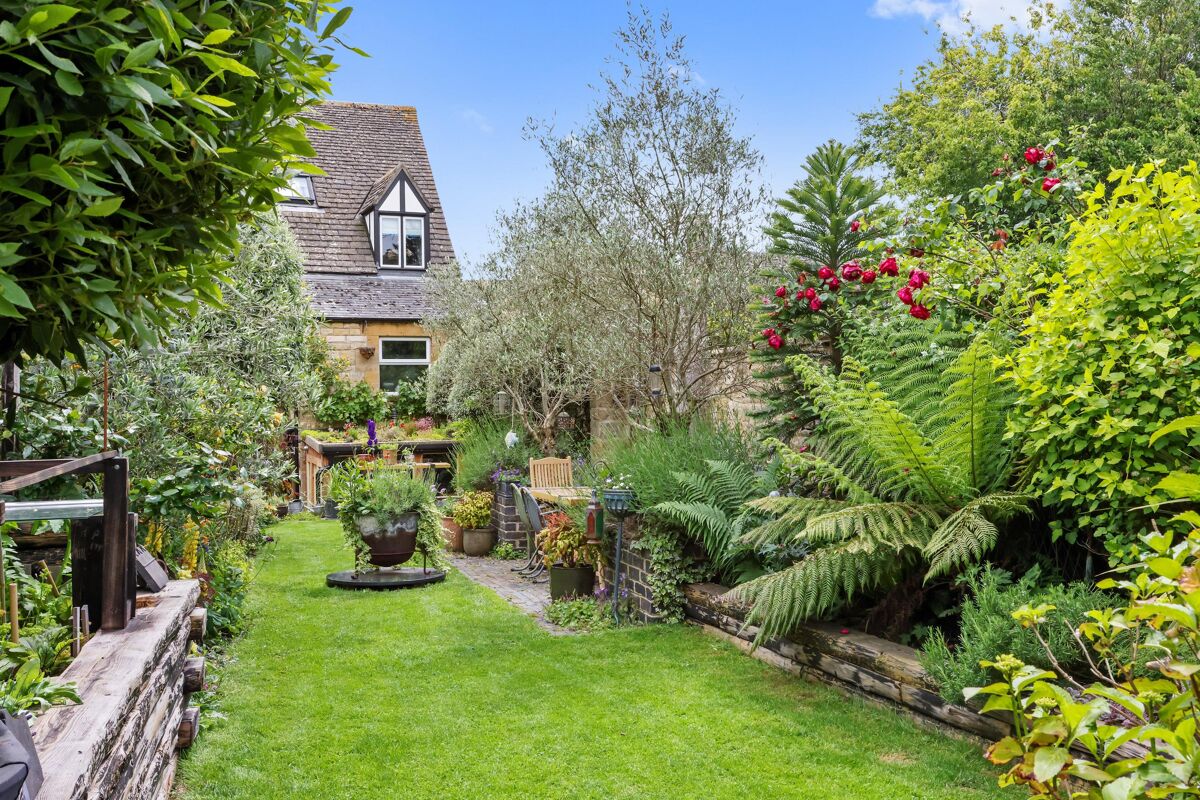 house for sale in Hailes Street, Cheltenham