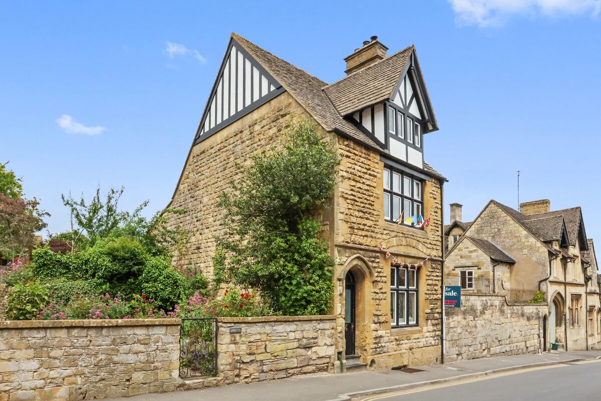 house for sale in Hailes Street, Cheltenham