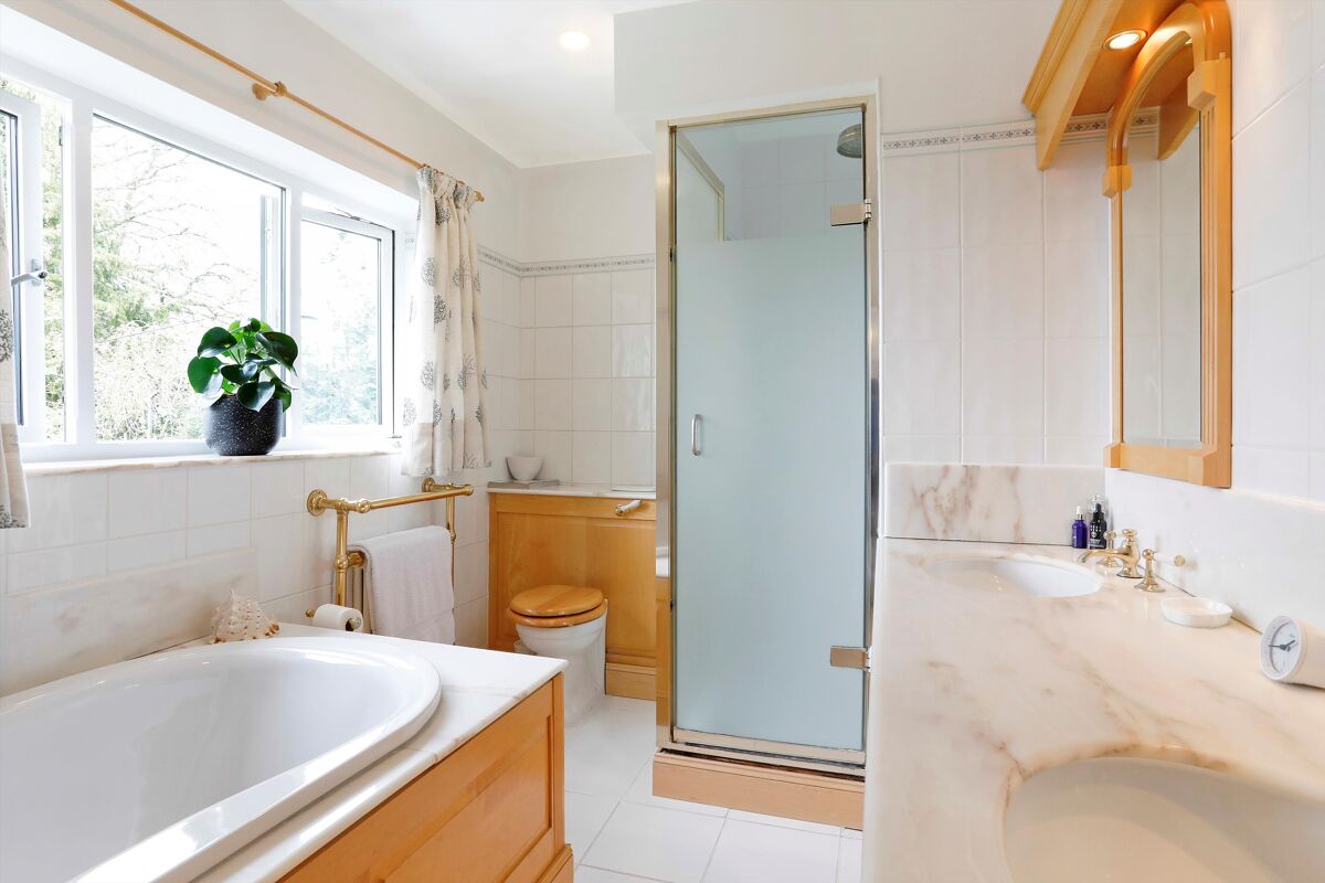 house for sale in Oakley Road, Battledown, Cheltenham, Gloucestershire, GL52 CHE012160741