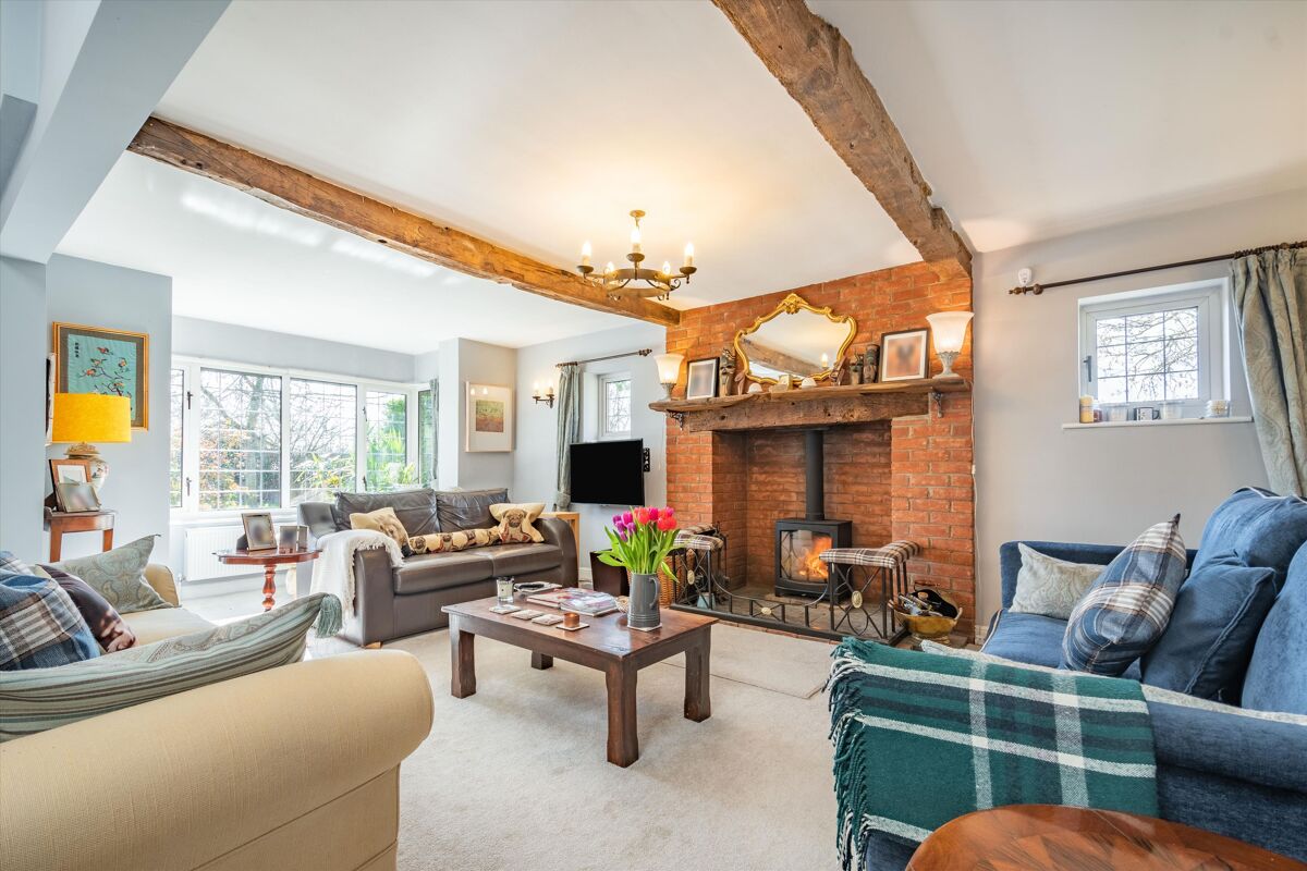 house for sale in Deerhurst Walton, Deerhurst, Gloucester