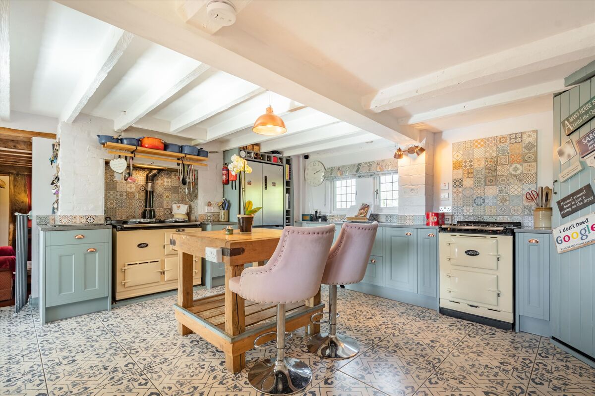 house for sale in Deerhurst Walton, Deerhurst, Gloucester