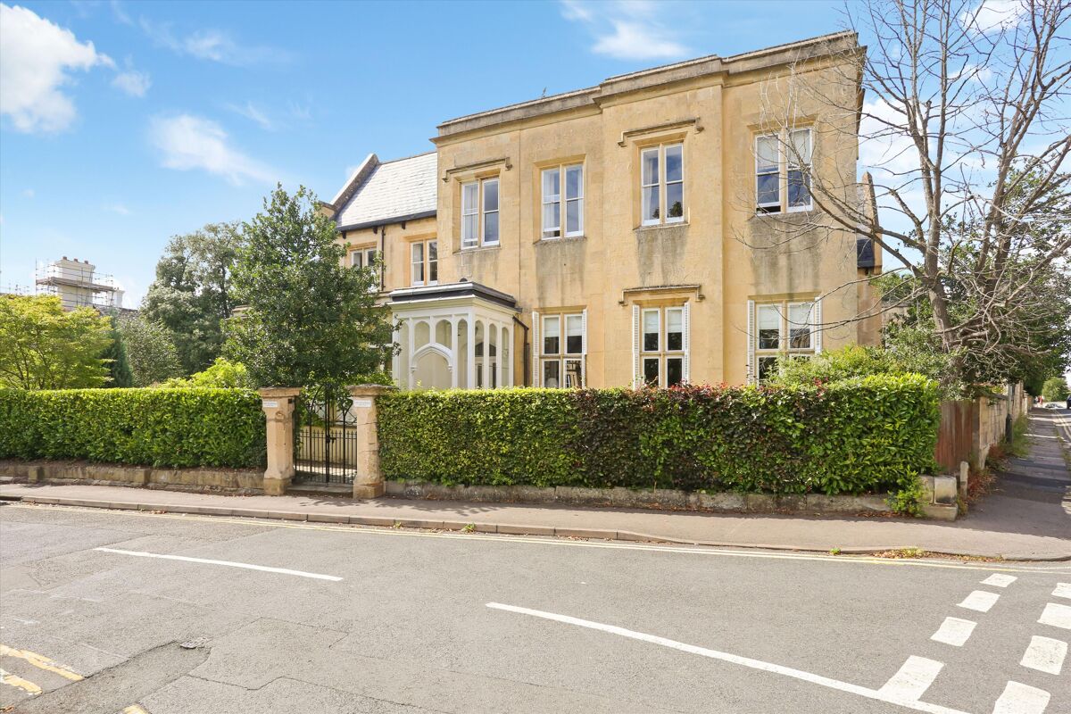 flat for sale in The Malverns, Malvern Place, Cheltenham