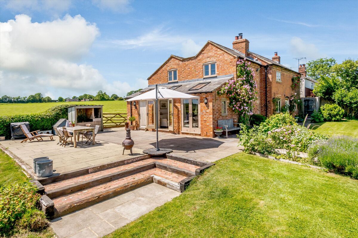 house for sale in Upper Hasfield, Hasfield, Gloucestershire, GL19