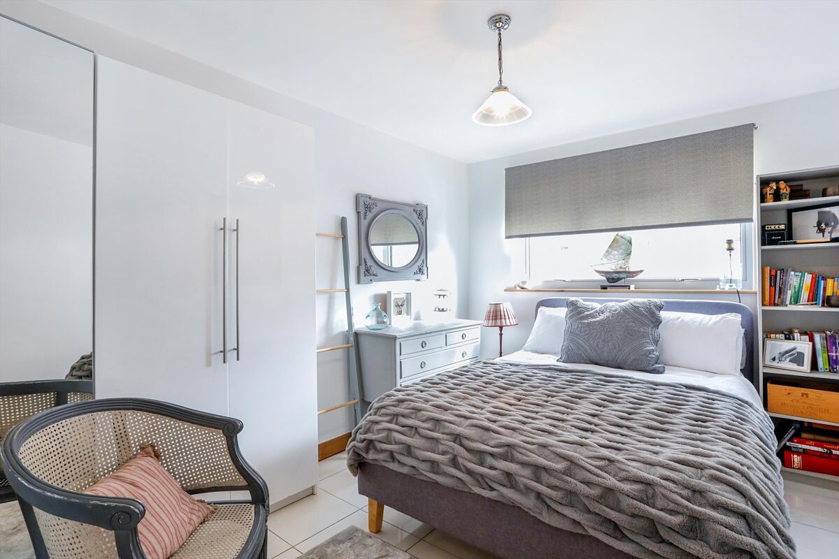 bungalow for sale in Stoke Road, Stoke Orchard, Cheltenham, Gloucestershire, GL52 CHE012178905