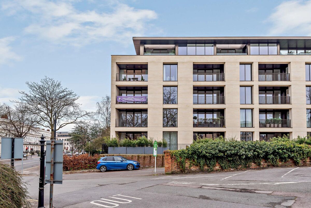 apartment for sale in Bayshill Road, Cheltenham, Gloucestershire, GL50