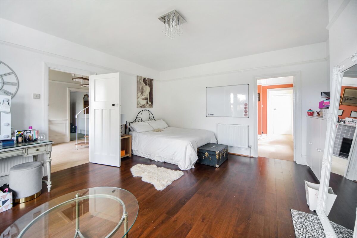 house for sale in Old Bath Road, Cheltenham, Gloucestershire, GL53