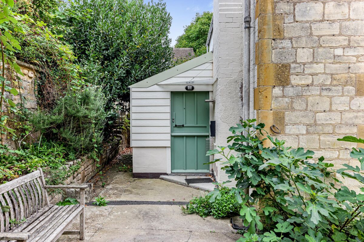 house for sale in Castle Street, Cheltenham