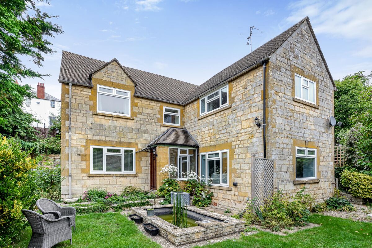 house for sale in Castle Street, Cheltenham