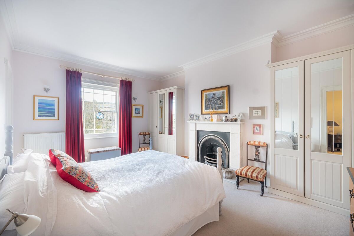 Immobilien zum Kauf Lansdown Parade, Cheltenham, Gloucestershire