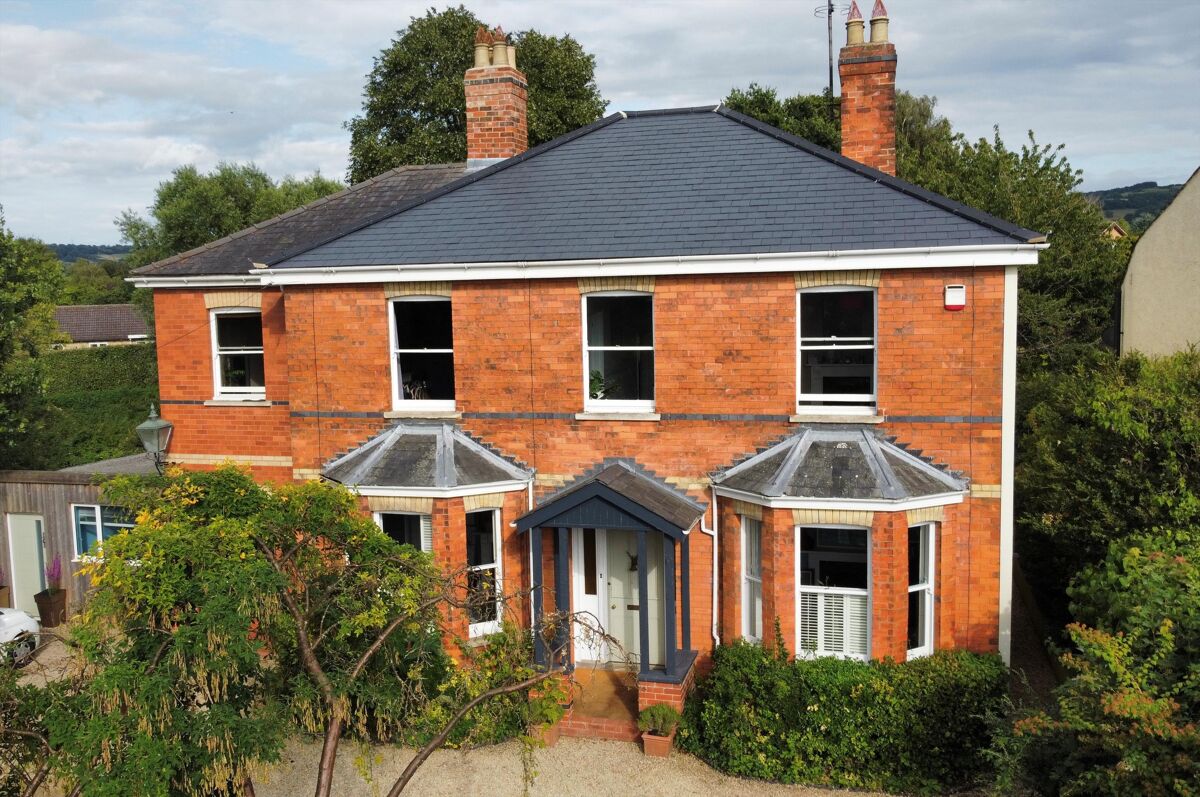 house for sale in Old Bath Road, Cheltenham, Gloucestershire, GL53