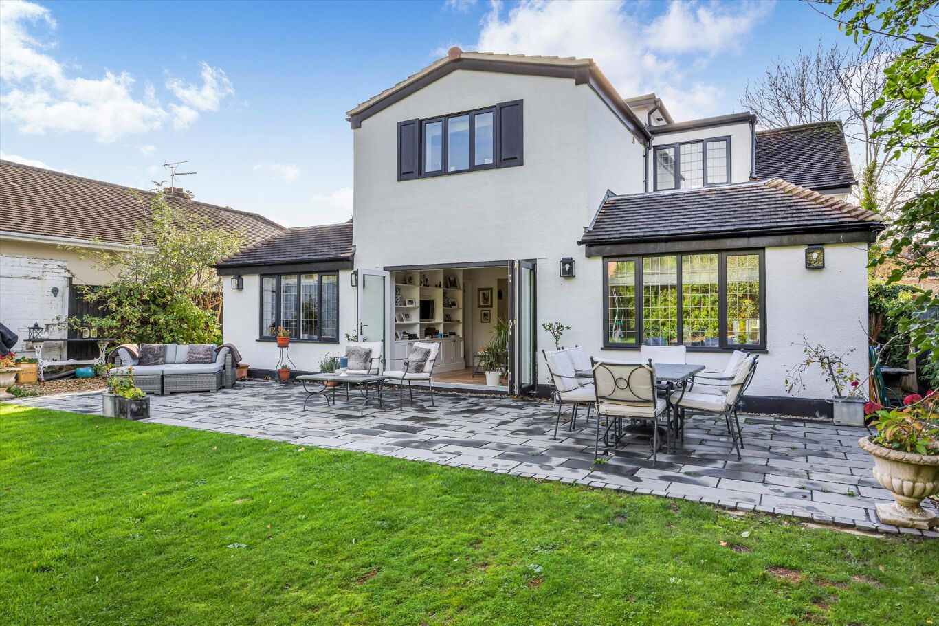 Image of Noverton Lane, Prestbury, Cheltenham, Gloucestershire, GL52